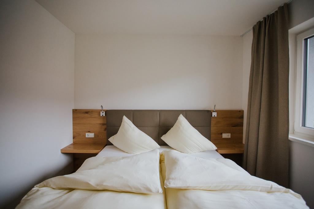 Apartmenthaus Strasswirt De Luxe Tröpolach Екстериор снимка