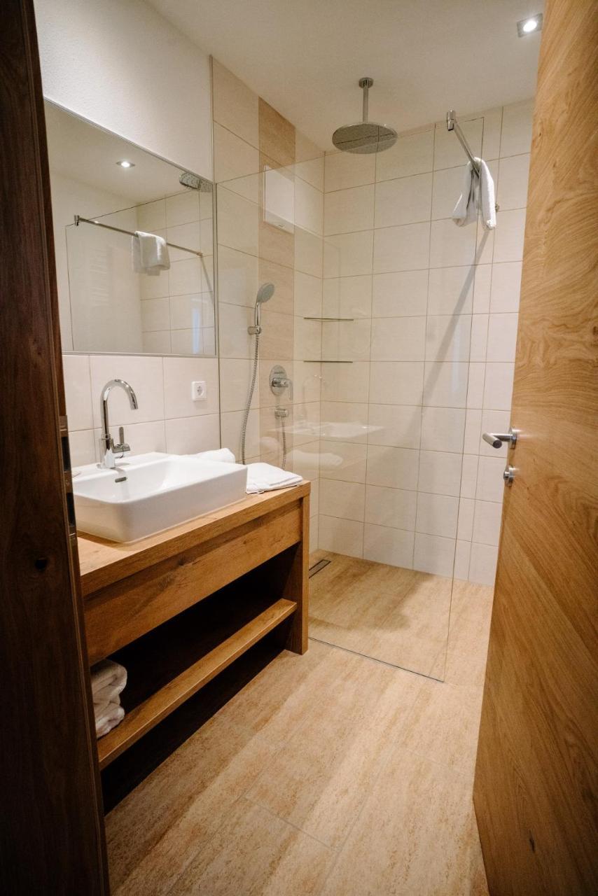 Apartmenthaus Strasswirt De Luxe Tröpolach Екстериор снимка